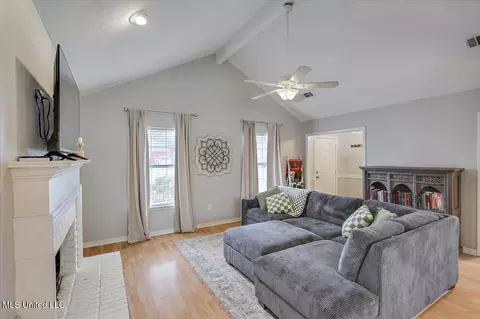557 Brookstone Cir, Madison, MS 39110 photo 8
