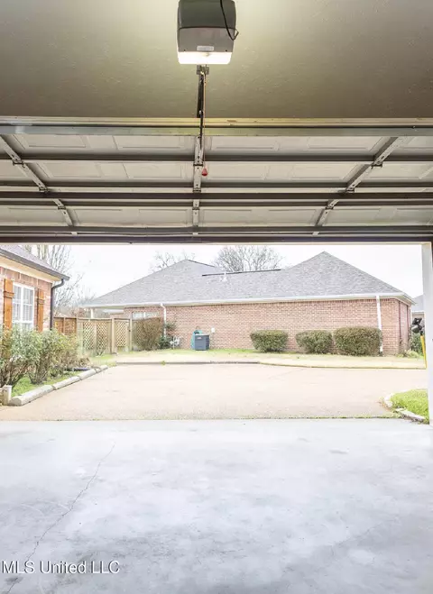 Other - 27 Old Bridge Cove Cv, Byram, MS 39272 photo 9 of 9