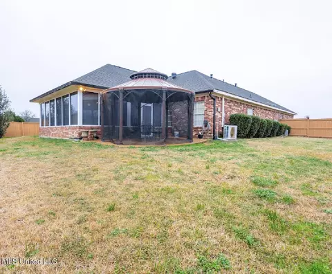 Other - 27 Old Bridge Cove Cv, Byram, MS 39272 photo 5 of 9