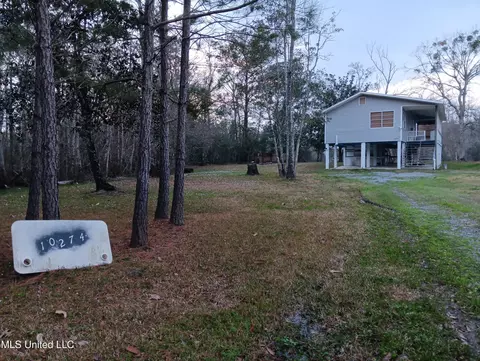 10274 Road 252, Biloxi, MS 39532