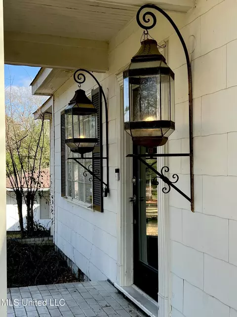 3526 Old Canton Rd, Jackson, MS 39216 photo 2