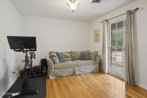 2147 Southwood Rd, Jackson, MS 39211 photo 10