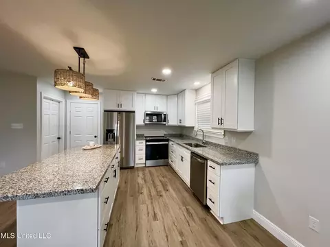 Kitchen - 116 Royal Dr, Long Beach, MS 39560 photo 2 of 3