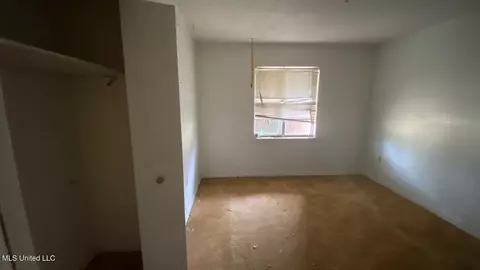 Bedroom - 922 Linden Dr, Kosciusko, MS 39090 photo 1 of 2