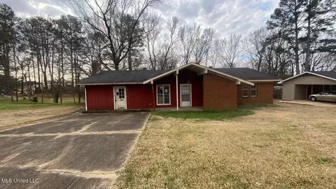 Other - 922 Linden Dr, Kosciusko, MS 39090 photo 7 of 7