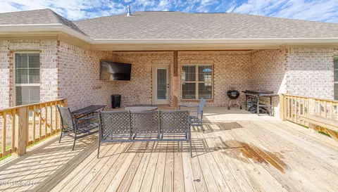 222 Chartleigh Cir, Canton, MS 39046 photo 8