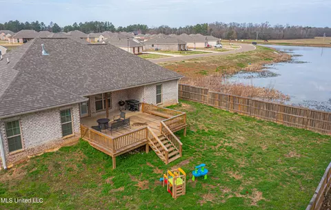 222 Chartleigh Cir, Canton, MS 39046 photo 5