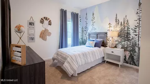 Bedroom - 39 Pine St, Byhalia, MS 38611 photo 3 of 5