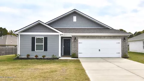 147 Silo Ln, Byhalia, MS 38611