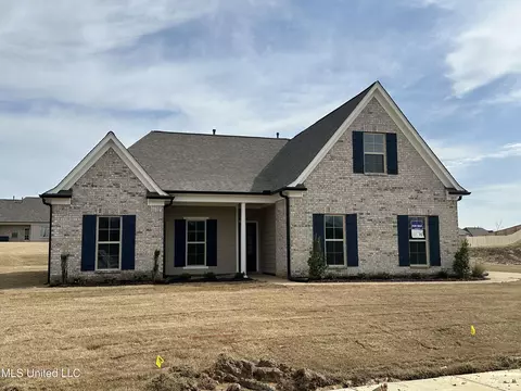 897 Collie Dr, Hernando, MS 38632
