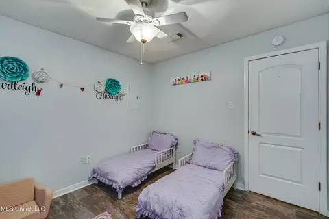 Bedroom - 749 Sandy Ln, Pearl, MS 39208 photo 5 of 8