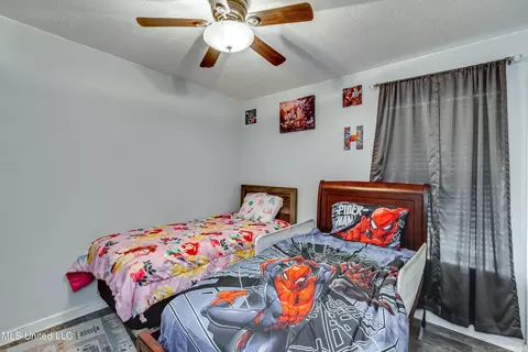 Bedroom - 749 Sandy Ln, Pearl, MS 39208 photo 6 of 8