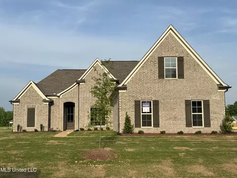 728 Lucas Ln, Hernando, MS 38632 photo 1