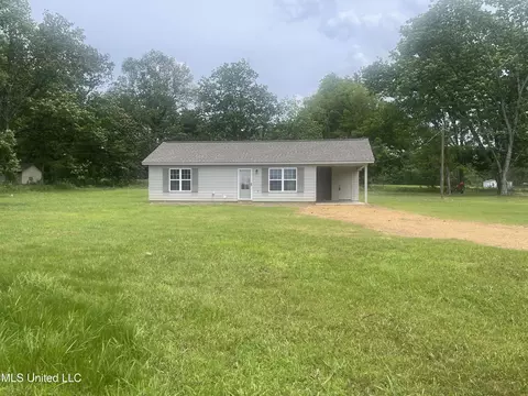 6436 Hwy 3, Crenshaw, MS 38621