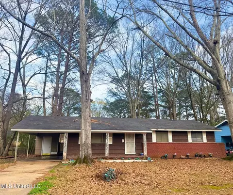 214 Manchester Ave, Jackson, MS 39209