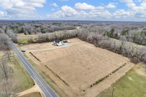 Countyline Desoto Road Road, Coldwater, MS 38618
