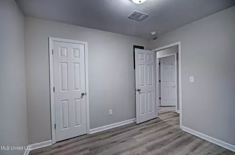 219 One Park Pl, Jackson, MS 39212 photo 30