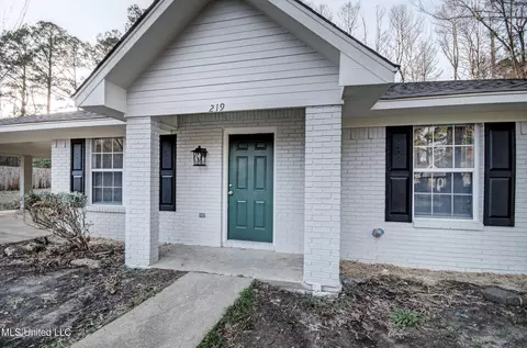 219 One Park Pl, Jackson, MS 39212 photo 3