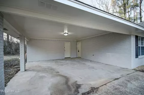 219 One Park Pl, Jackson, MS 39212 photo 5