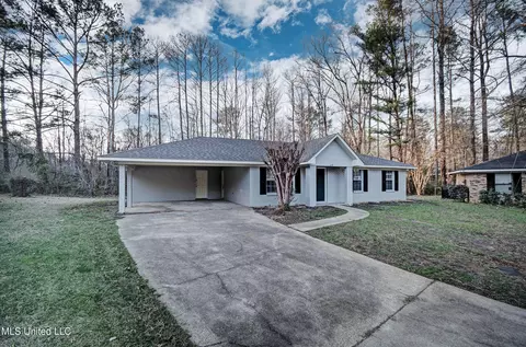 219 One Park Pl, Jackson, MS 39212 photo 4