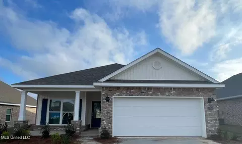 17788 Kelso Dr, D'iberville, MS 39540