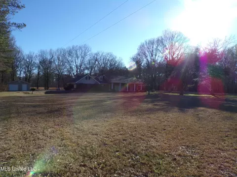 Exterior - 1513 Old Hwy 80, Forest, MS 39074 photo 27 of 33
