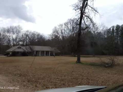 Exterior - 1513 Old Hwy 80, Forest, MS 39074 photo 8 of 33