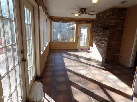 Exterior - 1513 Old Hwy 80, Forest, MS 39074 photo 10 of 33