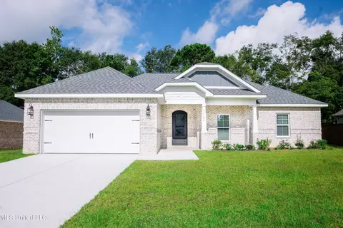 5813 Southwark Dr, Ocean Springs, MS 39564