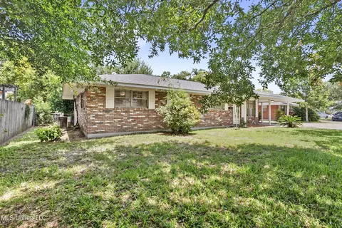 808 Magnolia St, Long Beach, MS 39560
