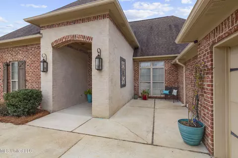 147 Hampton Hills Blvd, Canton, MS 39046 photo 5