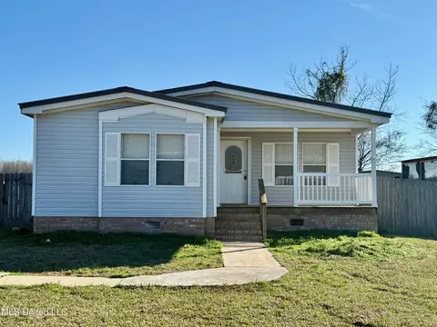 513 Ridgecrest Dr, Pearl, MS 39208