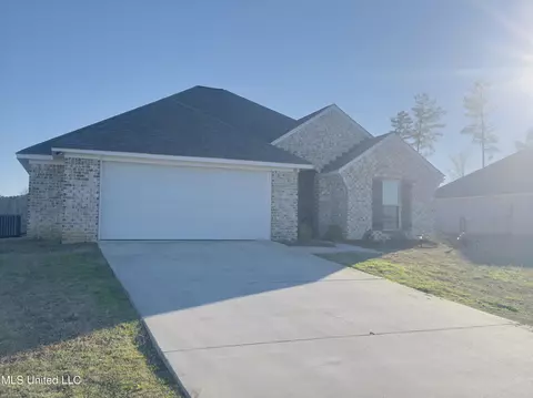 132 Chartleigh Cir, Canton, MS 39046 photo 5