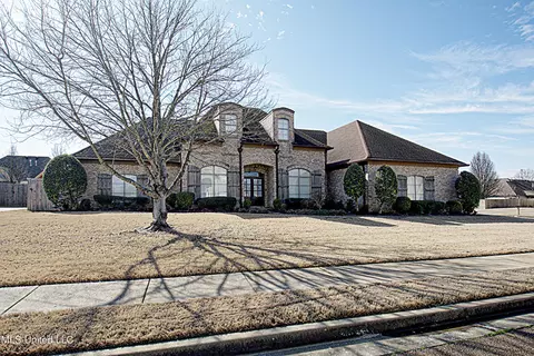 1385 N Vernon Dr, Hernando, MS 38632