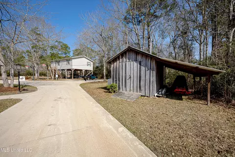Exterior - 12025 Saracennia Rd, Moss Point, MS 39562 photo 8 of 31