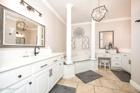 Bath - 12025 Saracennia Rd, Moss Point, MS 39562 photo 1 of 8