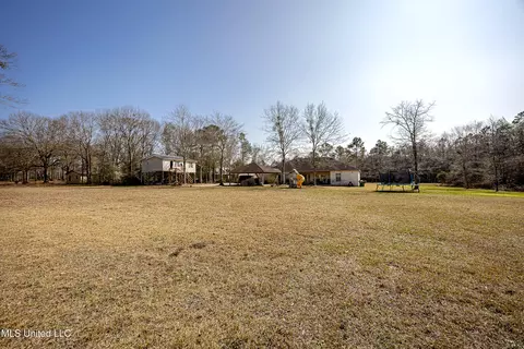 Exterior - 12025 Saracennia Rd, Moss Point, MS 39562 photo 17 of 31