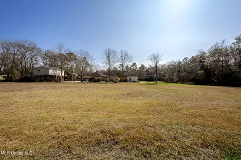 Exterior - 12025 Saracennia Rd, Moss Point, MS 39562 photo 19 of 31