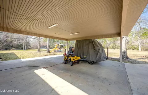 Exterior - 12025 Saracennia Rd, Moss Point, MS 39562 photo 29 of 31