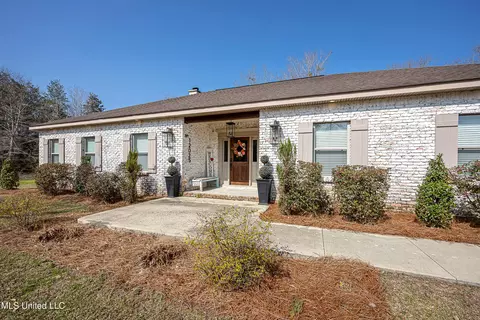 Exterior - 12025 Saracennia Rd, Moss Point, MS 39562 photo 3 of 31