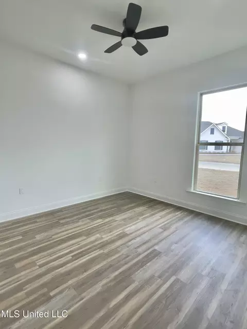 Bedroom - 627 Deason Dr, Picayune, MS 39466 photo 2 of 2