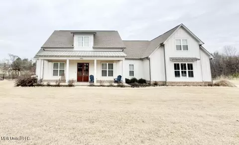 5861 Belmont Rd, Hernando, MS 38632
