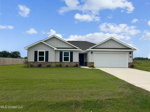 133 Mill Ct, Lucedale, MS 39452