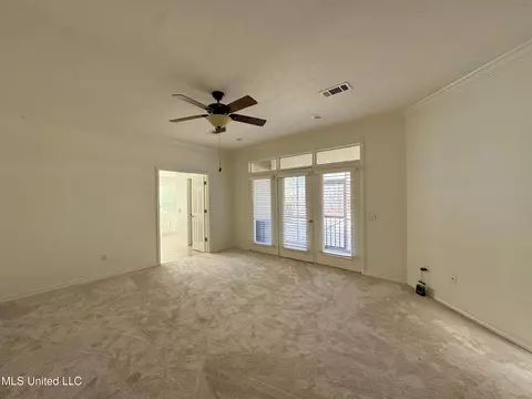 Living - 149 Belle Pointe Cir, Madison, MS 39110 photo 9 of 13