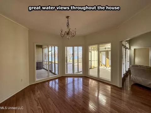 Dining - 149 Belle Pointe Cir, Madison, MS 39110 photo 2 of 2
