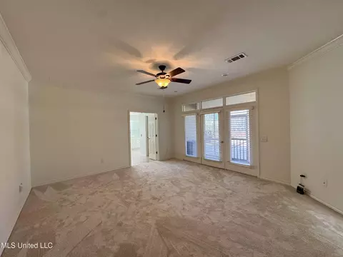 Living - 149 Belle Pointe Cir, Madison, MS 39110 photo 7 of 13