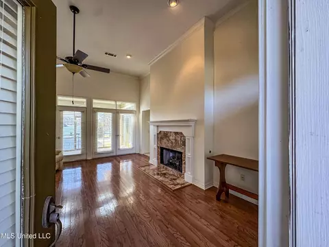 Entry Way - 149 Belle Pointe Cir, Madison, MS 39110 photo 1 of 7