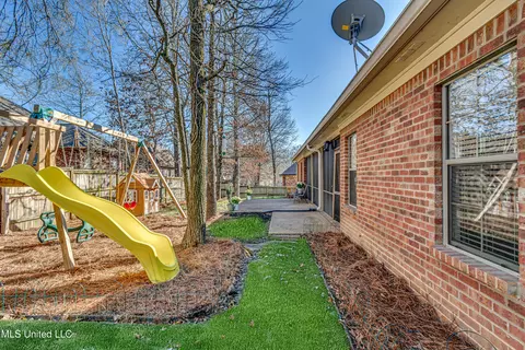 Exterior - 151 Covey Run, Madison, MS 39110 photo 6 of 10