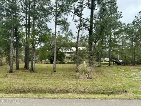 Missouri Street, Bay Saint Louis, MS 39520