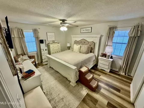 Bedroom - 304 Early Ewing St, Benoit, MS 38725 photo 2 of 4